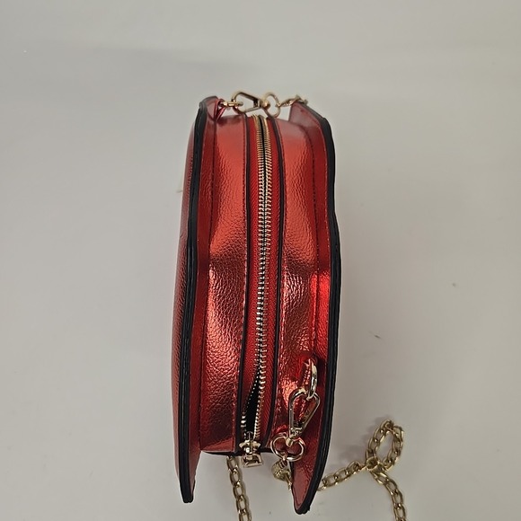 Secret Kisses Lip Shaped Crossbody Purse Clutch Hand Bag Prom Club Hoco Punchy - Picture 3 of 4